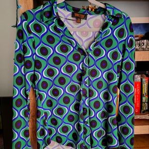 Retro patterned blouse